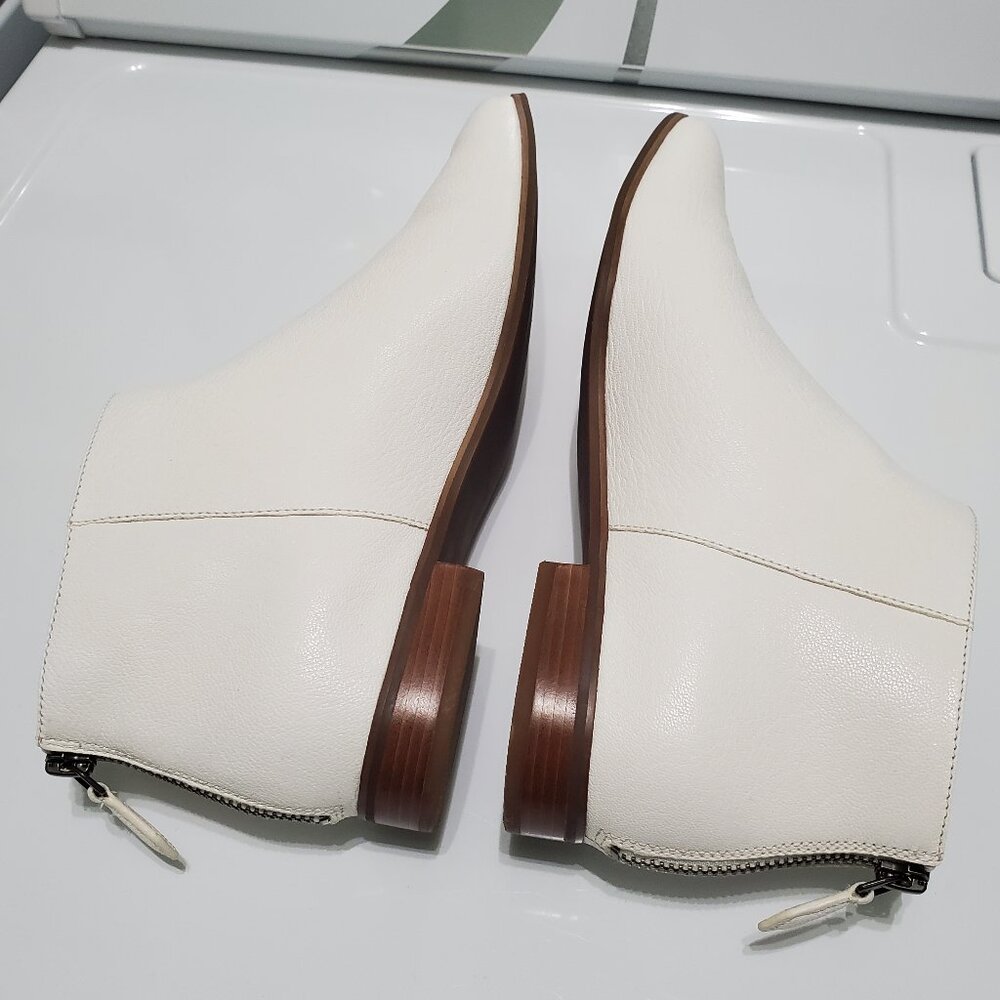 Cole Haan Havana Bootie | 8.5 - Picture 4 of 5
